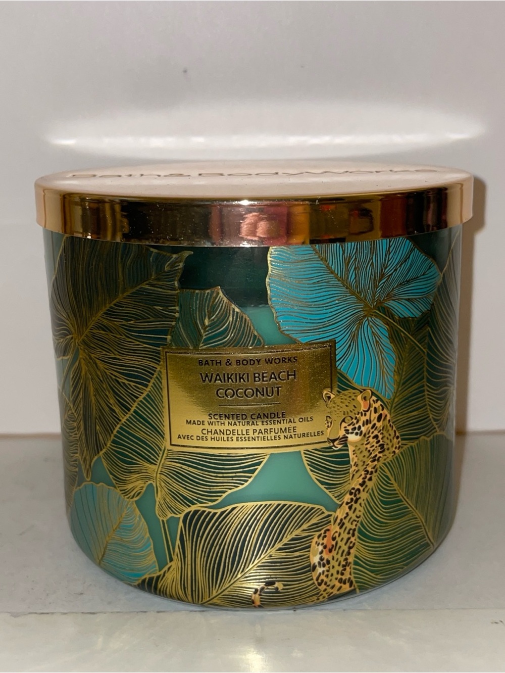 Bath & Body Works Waikiki Beach Coconut Scented Candle 3 Wick Luminary New